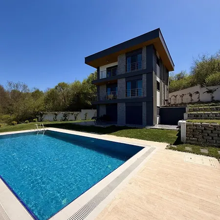 Villa Modern Escape In The Heart Of Nature Alba Di Mare Suayipli