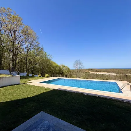 Villa Modern Escape In The Heart Of Nature Alba Di Mare Suayipli
